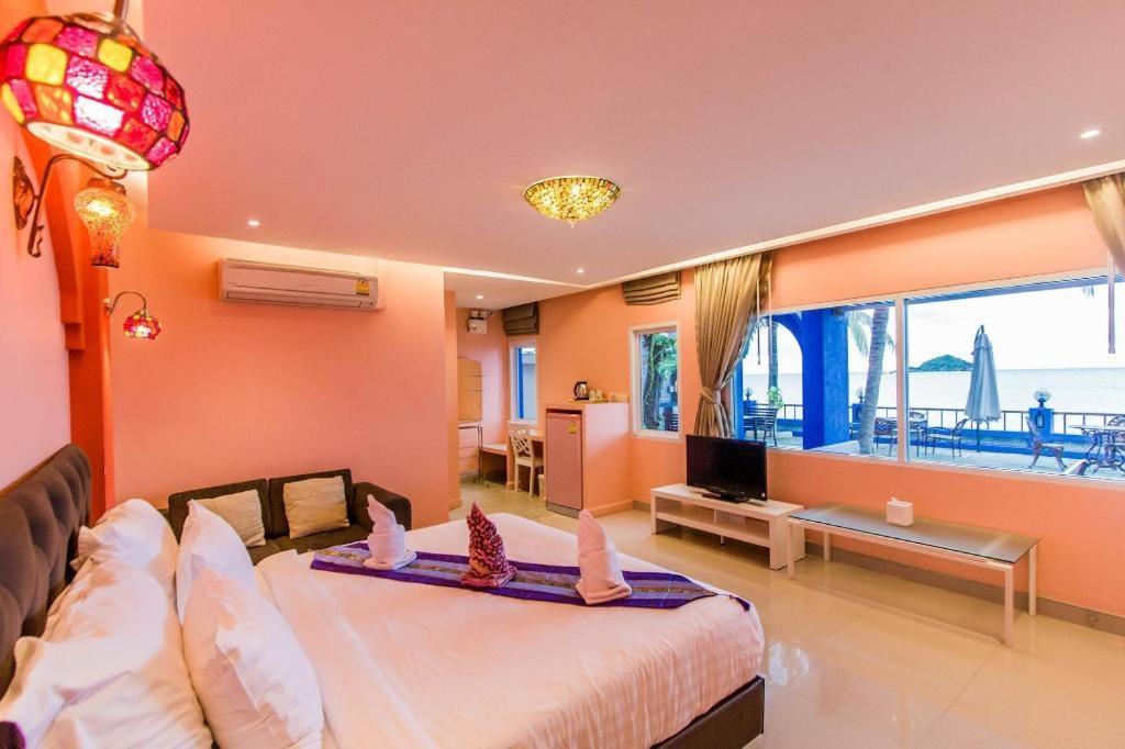 Pearl By The Sea Resort Prachuap Khiri Khan Exterior photo